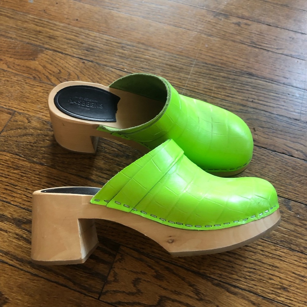 Swedish hasbeens clogs